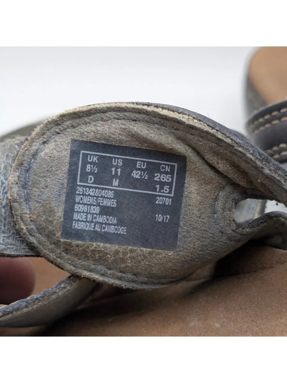 Clarks Sandals Leisa Cacti Q Womens Size 11M Adjustable Gray Leather Slip On